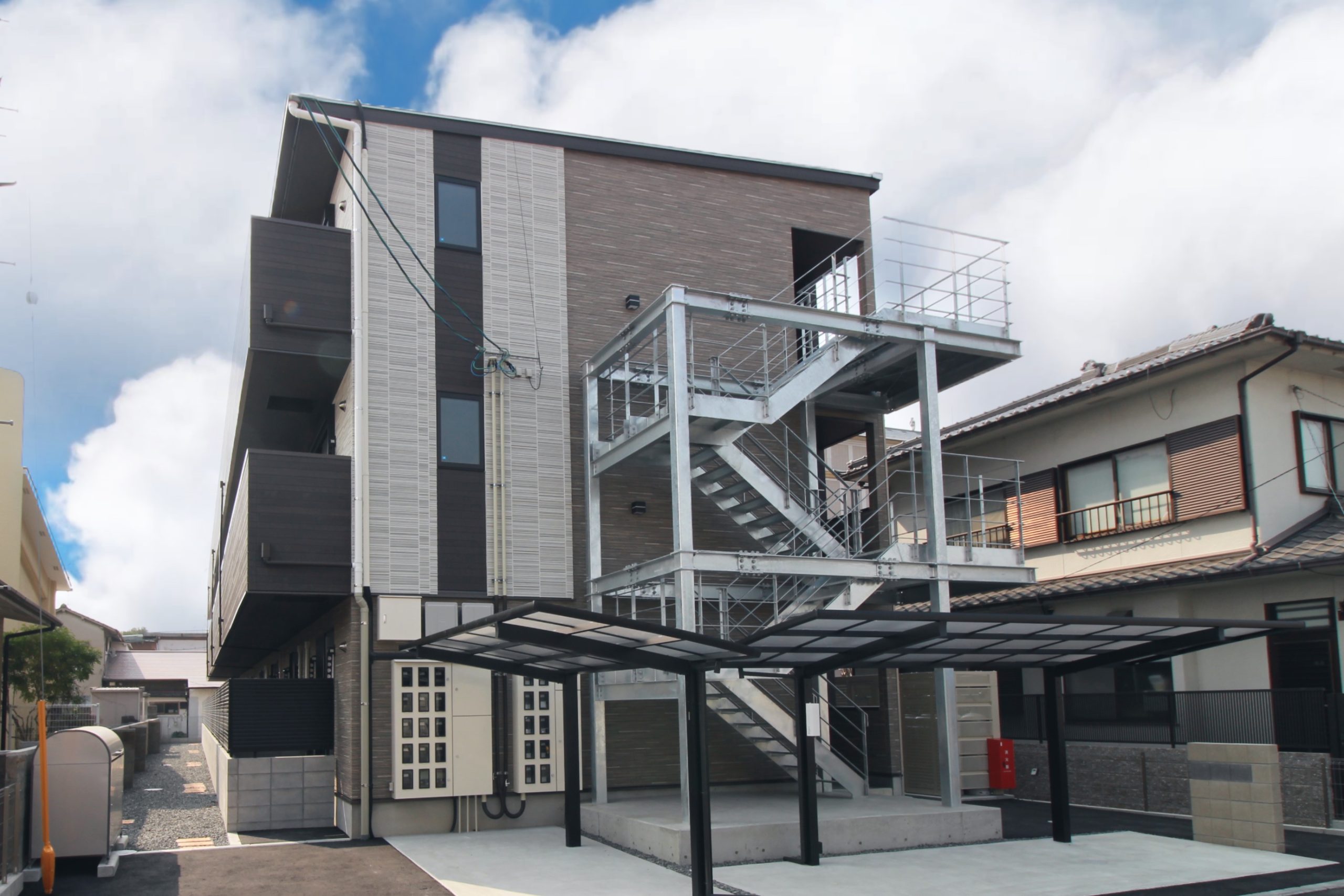 A4 岡山県 岡山市 北区 1 中心 岡山県岡山市北区広瀬町 新築賃貸アパート「Hack Clad」 完成